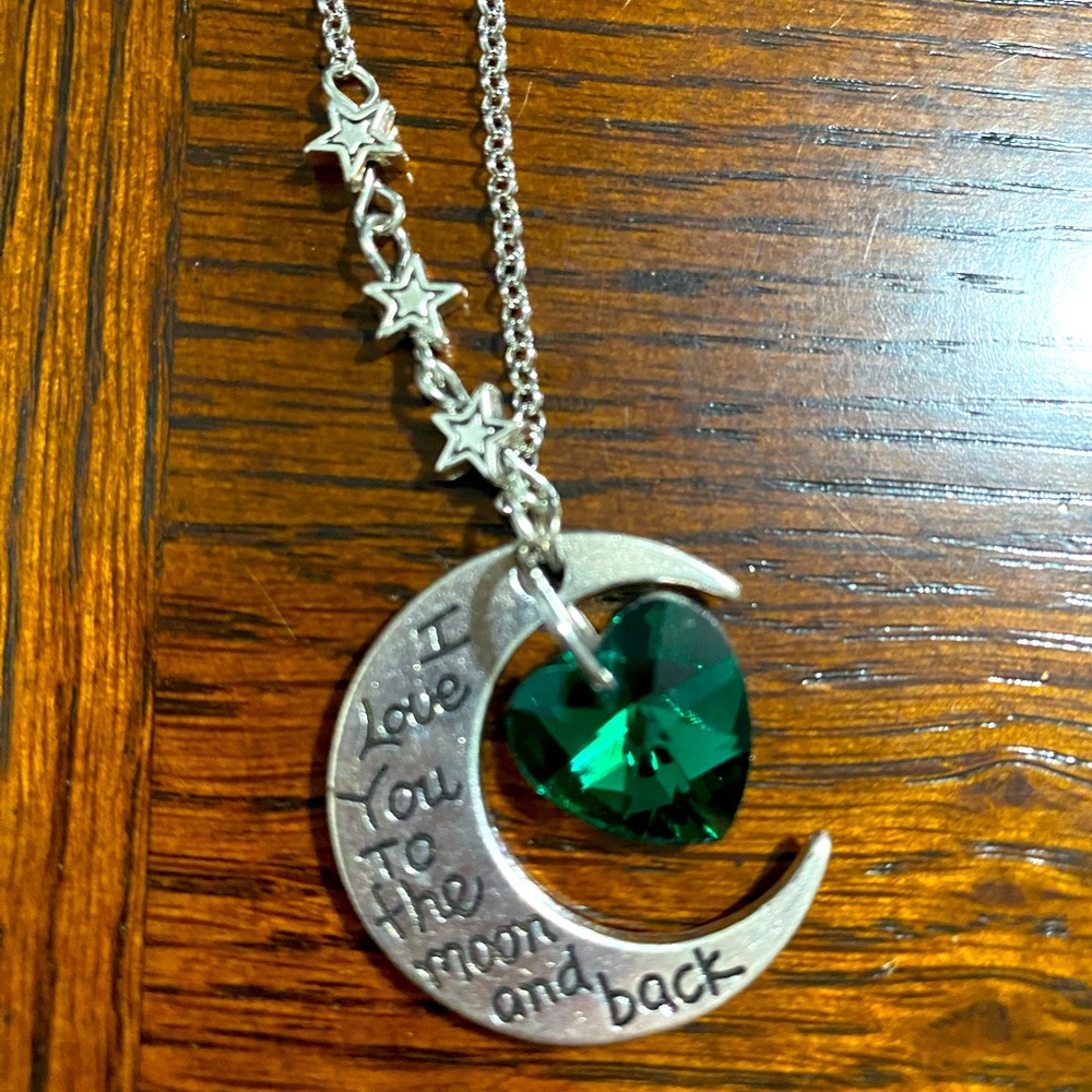 Green Heart- Moon Necklace 🌙